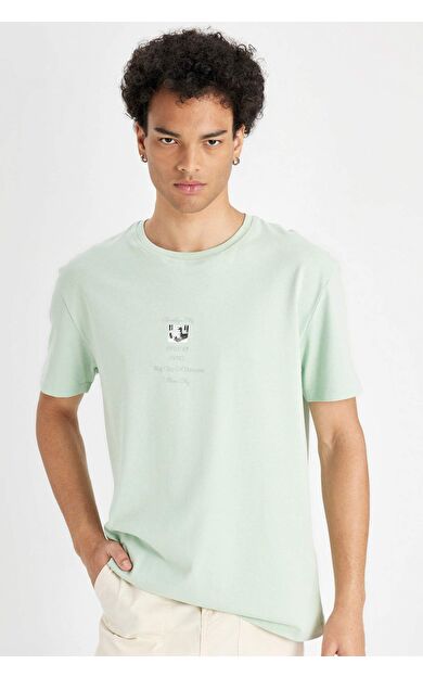 DeFactoFit Regular Fit Bisiklet Yaka Baskılı Kısa Kollu Tişört C6141AX24AUGN1105