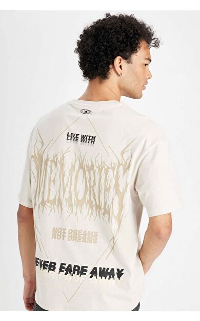 DeFactoFit Comfort Fit Bisiklet Yaka Sırt Baskılı Kısa Kollu Tişört C6142AX24AUBG757