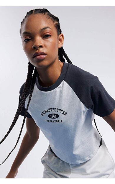 DeFactoFit NBA Milwaukee Bucks Bisiklet Yaka Kısa Kollu Tişört C6313AX24HSER105