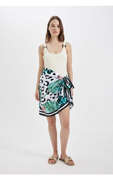 Kadın Zebra Desenli Uzun Pareo