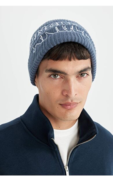 DeFacto Erkek Nakışlı Bere