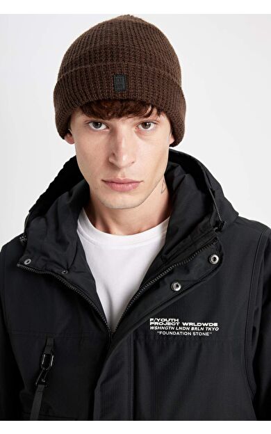 DeFacto Erkek Etiket Baskılı İçi Polarlı Bere C7140AX24WNBN151