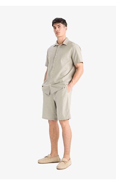 DeFacto Relax Fit Cepli Keten Görünümlü Bermuda Şort C7381AX25SMKH418