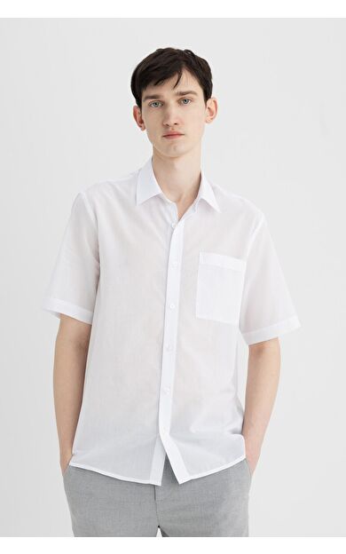 DeFacto Relax Fit Polo Yaka Pamuklu Kısa Kollu Gömlek C7598AX24SMWT34