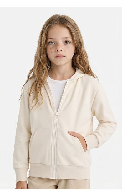DeFacto Kız Çocuk Basic Düz Kapüşonlu Fermuarlı Sweatshirt C8110A825AUER105