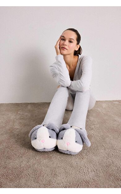 Kadın Tavşan Temalı Düz Taban Panduf