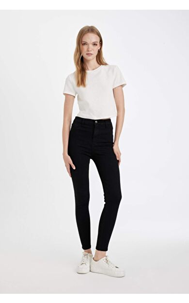 DeFacto Yüksek Bel Bilek Boy Jean Pantolon C8545AX24WNNM40