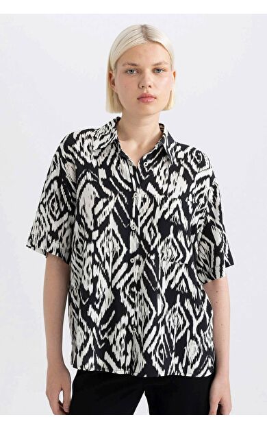 DeFacto Oversize Fit Desenli Kısa Kollu Gömlek C8731AX24SMBK81