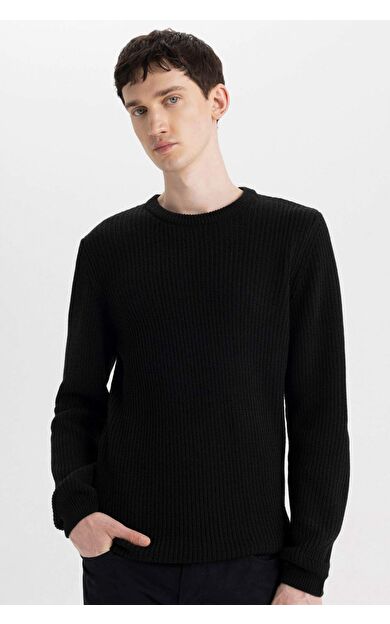 DeFactoFit Standart Fit Bisiklet Yaka Selanik Kumaş Kazak C8814AX24WNBK27