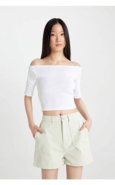DeFactoFit Slim Fit Omuzu Açık Kısa Kollu Tişört