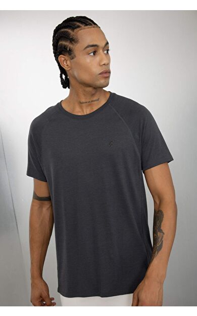 DeFacto DeFactoFit Standart Fit Bisiklet Yaka Kısa Kollu Sporcu Tişört C9182AX24AUAR231