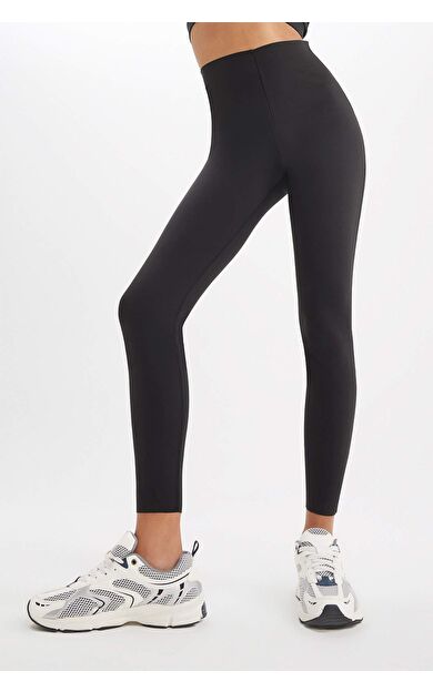 DeFactoFit Bel Şekillendirici Sporcu Tayt C9191AX25SPBK81