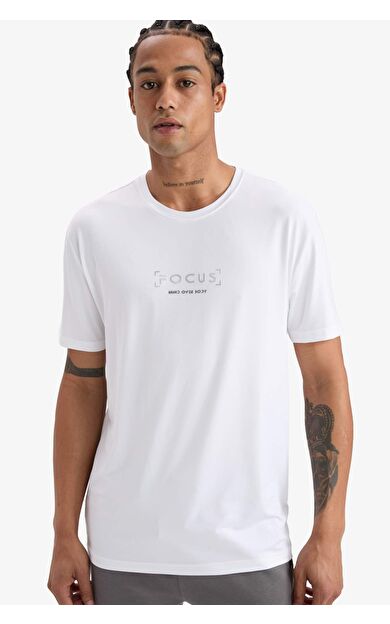 DeFactoFit Standart Fit Bisiklet Yaka Baskılı Kısa Kollu Tişört C9268AX25AUWT34