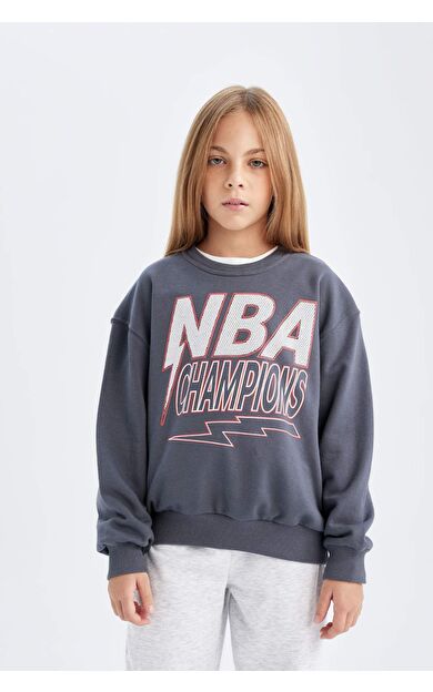 DeFacto Kız Çocuk NBA Wordmark Oversize Fit Bisiklet Yaka Sweatshirt C9508A824AUAR31