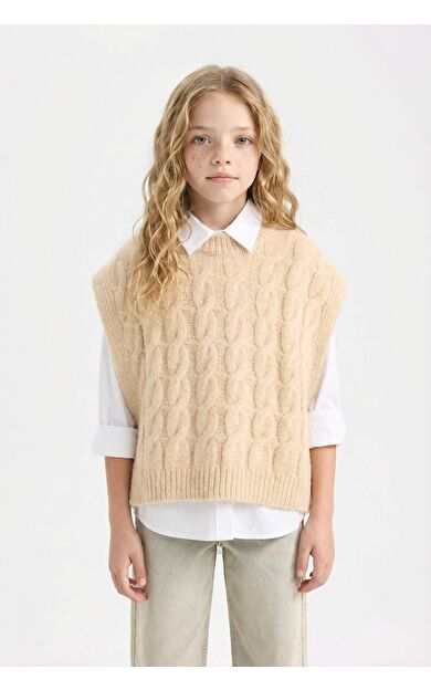 DeFacto Kız Çocuk Bisiklet Yaka Saç Örgüsü Desenli Triko Süveter C9659A824WNBG588