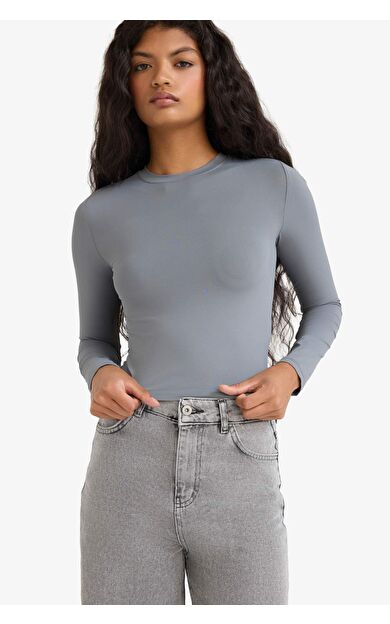 DeFacto Fitted Bisiklet Yaka Uzun Kollu Tişört D0199AX25AUGR436