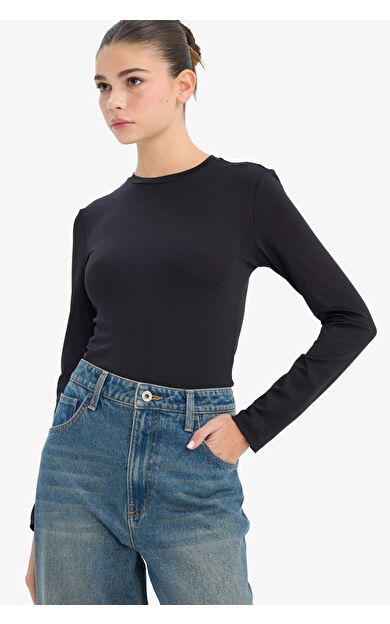 Fıtted Bisiklet Yaka Uzun Kollu Tişört