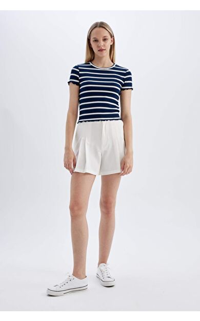 DeFactoFit Regular Fit Yüksek Bel Kısa Paça Şort D0963AX24SMWT32