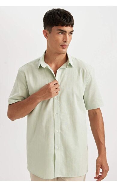 DeFactoFit Regular Fit Polo Yaka Pamuklu Kısa Kollu Gömlek D1057AX24AUTR284