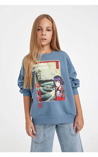 DeFacto Kız Çocuk Hatsune Miku Relax Fit Bisiklet Yaka İçi Yumuşak Tüylü Sweatshirt