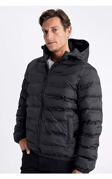 DeFacto Slim Fit Su İtici Kapüşonlu Mont D1185AX24WNBK27