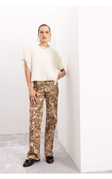 DeFacto Straight Fit Leopar Desenli Yüksek Bel Uzun Gabardin Pantolon D1229AX24AUBG307