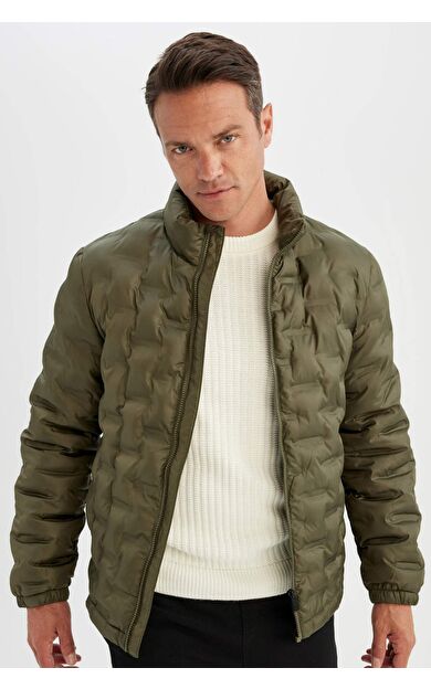 DeFacto Slim Fit Su İtici Dik Yaka Şişme Mont D1234AX24WNKH447