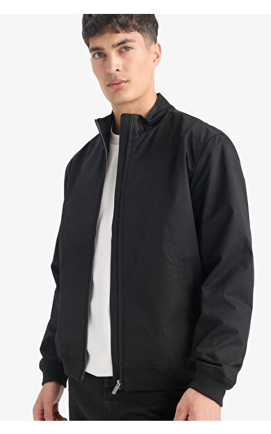 DeFacto Slim Fit Dar Kesim Dik Yaka Fermuarlı Mont D1238AX25AUBK27