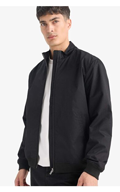 DeFacto Slim Fit Dar Kesim Dik Yaka Fermuarlı Mont D1238AX25AUBK27