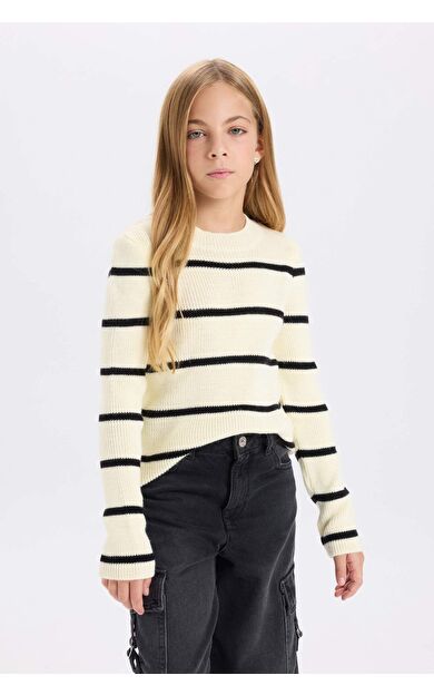 DeFacto Kız Çocuk Ekru Çizgili Fitted Bisiklet Yaka Triko Kazak