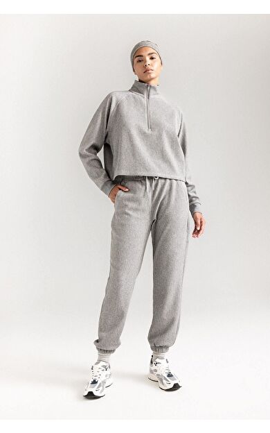 DeFacto DeFactoFit Standart Fit Jogger Eşofman Altı D1707AX24AUGR93