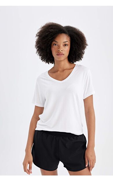 DeFactoFit Standart Fit Bisiklet Yaka Sporcu Kısa Kollu Tişört D1906AX24HSWT80