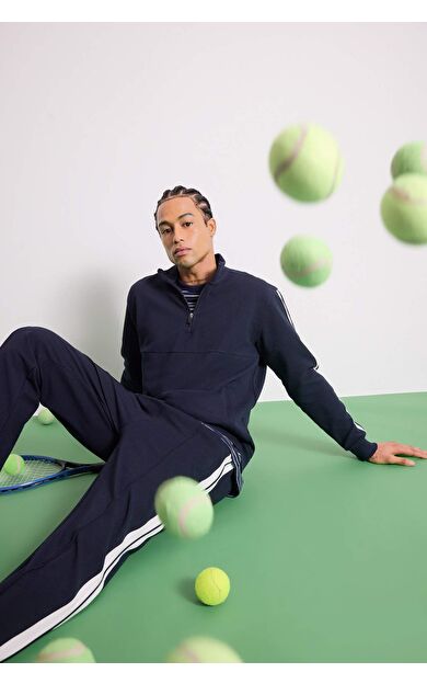 DeFactoFit Standart Fit Dik Yaka Sporcu Sweatshirt D1953AX25AUNV253