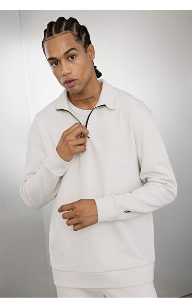 DeFactoFit Standart Fit Dik Yaka Sporcu Sweatshirt D2022AX24AUBG721