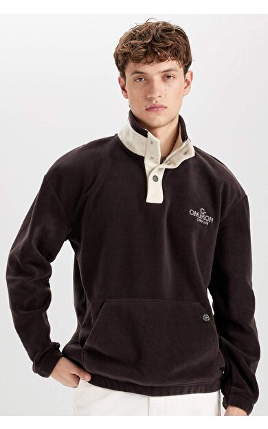DeFacto Boxy Fit Çıtçıt Kapamalı Dik Yaka Nakışlı Polar Sweatshirt