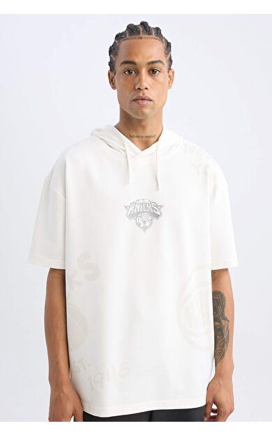 DeFacto DeFactoFit NBA New York Knicks Oversize Fit Kapüşonlu Tişört