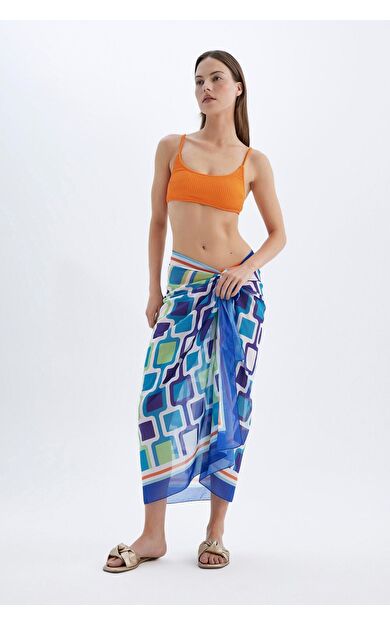DeFacto Fall in Love Regular Fit Desenli Vual Plaj Kıyafeti D2745AXNSTR406