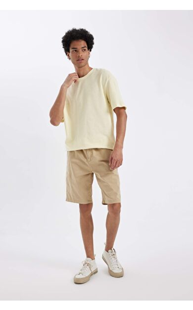 DeFacto DeFactoFit Regular Fit Esnek Bantlı Paça Gabardin Bermuda Şort D2899AX24HSBG161