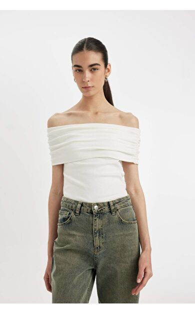 DeFactoFit Slim Fit Omuzu Açık Ribana Kısa Kollu Tişört