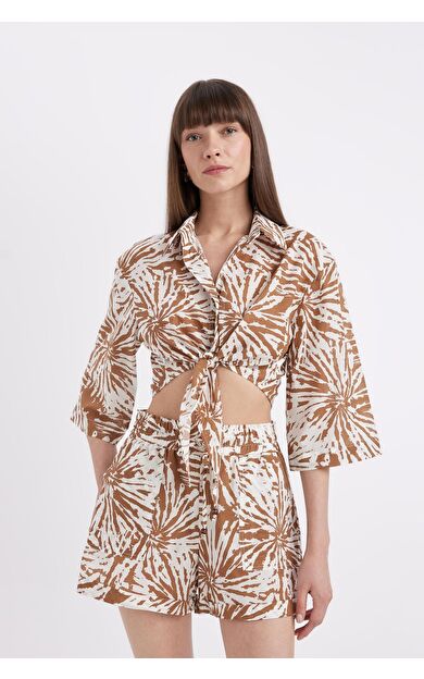 DeFacto DeFactoFit Crop Gömlek Yaka Vual Kısa Kollu Bluz