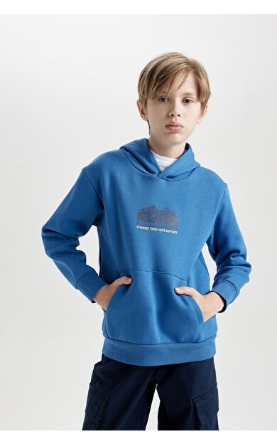 DeFacto Erkek Çocuk Regular Fit Kapüşonlu Sırt Baskılı Kalın Sweatshirt Kumaşı Sweatshirt