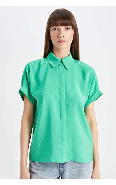 DeFacto DeFactoFit Oversize Fit Gömlek Yaka Kısa Kollu Gömlek D3068AX24SMGN326