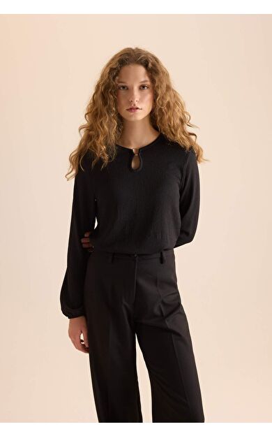 Regular Fit Bisiklet Yaka Bürümcük Uzun Kollu Tişört