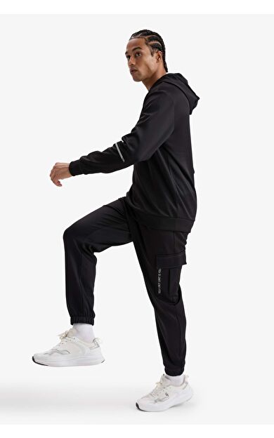 DeFactoFit Standart Fit Üç Cepli Sporcu Jogger Eşofman Altı