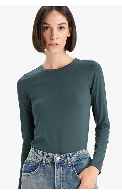 DeFacto Slim Fit Dar Kesim Bisiklet Yaka Basic Düz Uzun Kollu Tişört D3756AX25AUGN536