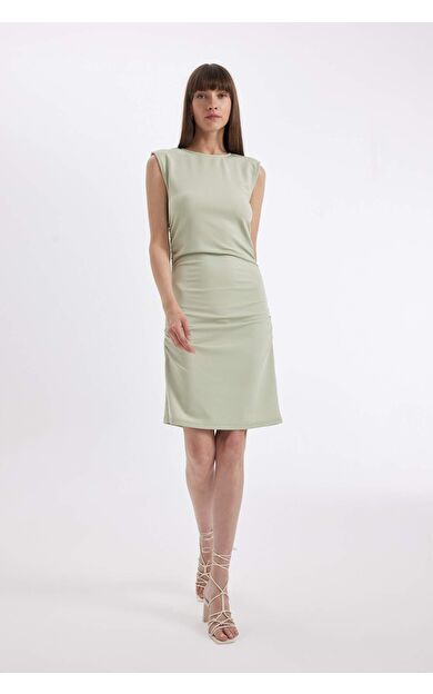 Bodycon Yuvarlak Yaka Krep Kolsuz Midi Elbise