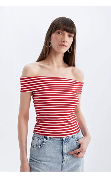 DeFactoFit Fitted Omuzu Açık Kısa Kollu Tişört D4143AX24SMRD59