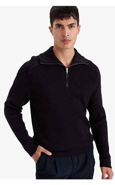 Standart Fit Balıkçı Yaka Triko Kazak