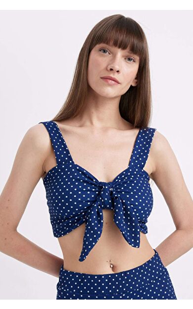 Crop Puantiye Fiyonk Yaka Bürümcük Askılı Bluz