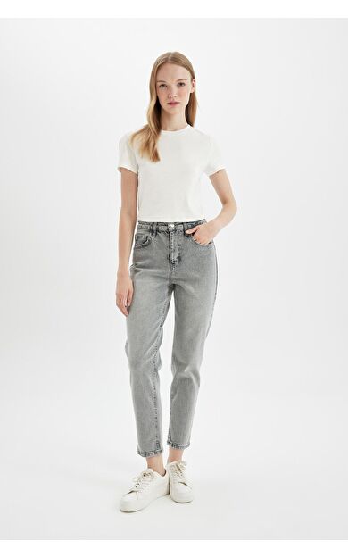 DeFacto Comfort Mom Fit Rahat Kalıp Yüksek Bel Bilek Boy Jean Yıkamalı Pantolon